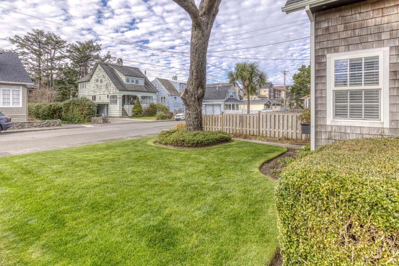 Seaside Classic Cottage Exterior foto